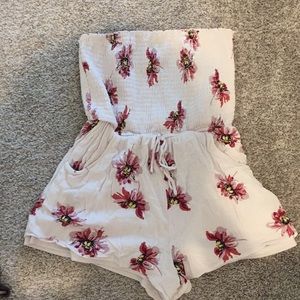 Band of Gypsies Pants - Band of gypsies romper medium fits small Band of Gypsies Pants - Band of gypsies romper medium fits small